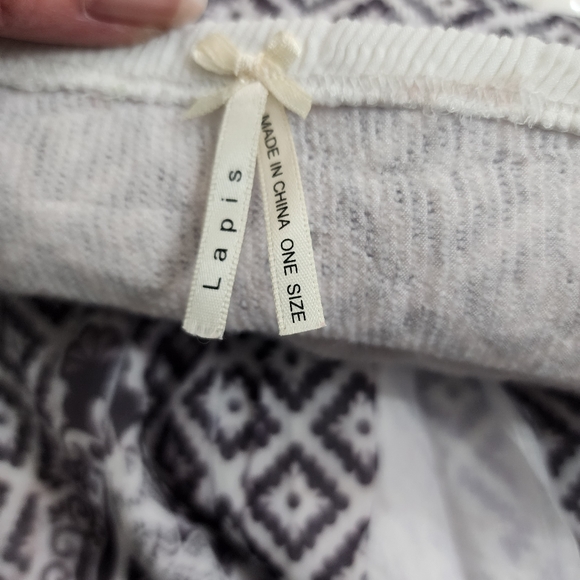 Lapis 2 Way Convertible Dress/MIDI Skirt, One Size - Picture 11 of 13